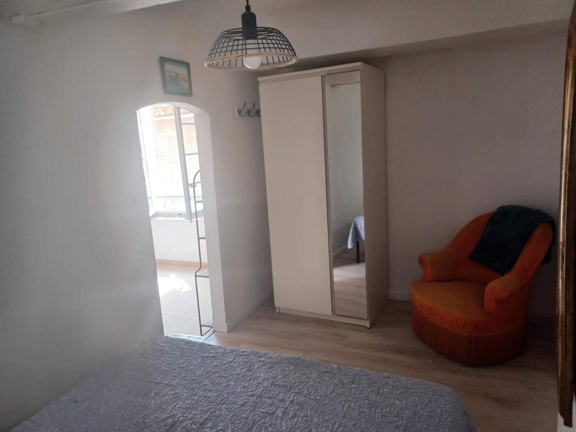 L'Horloge Apartamento Aups Exterior foto